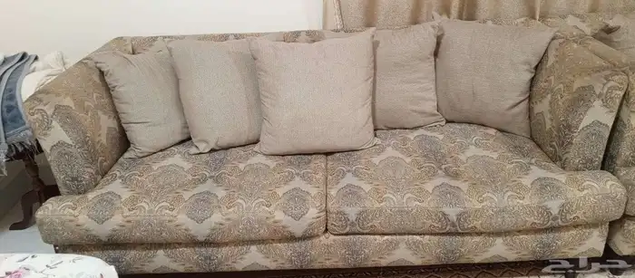 البيع عاجل طقم جلوس أمريكي - المطلق للاثاث 2