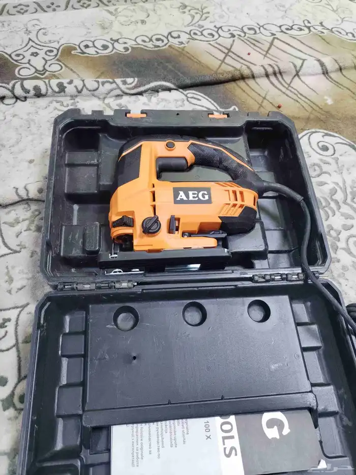 اللبيع منشارين تركت واحد بوش وثاني AEG 2