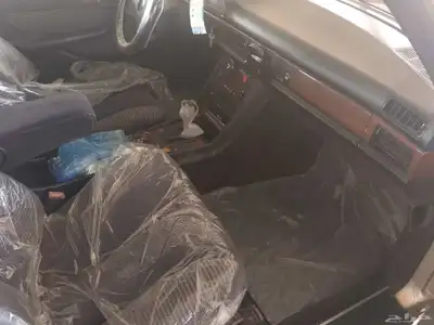 مرسيدس 90 حجم 300ب15 الف 15