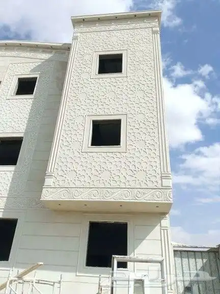 ليسه ملونه بديل الحجر الطبيعي وتتميز بجميع الاشكال والالوان. 7