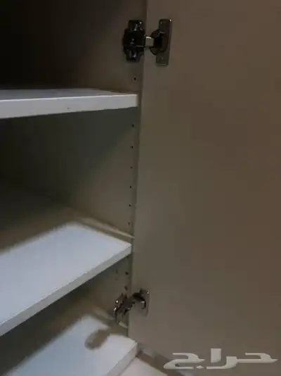 مكتبة وكرسي ايكيا 1