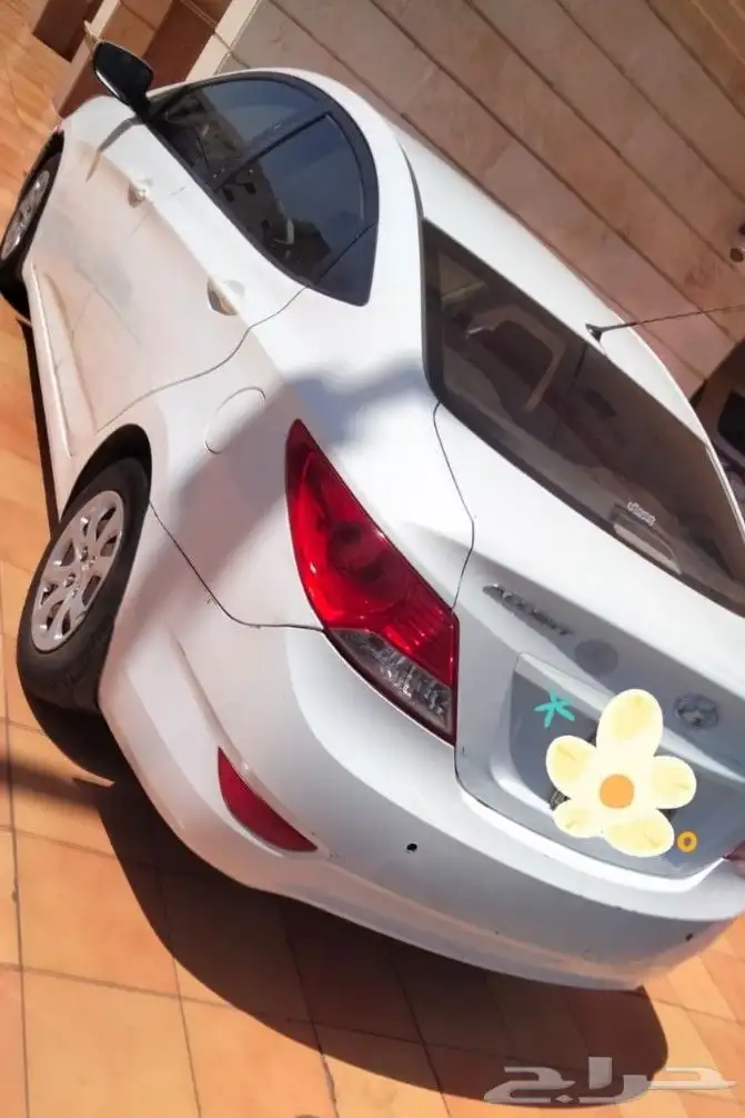 Hyundai Accent model 2014 Mobile number 1