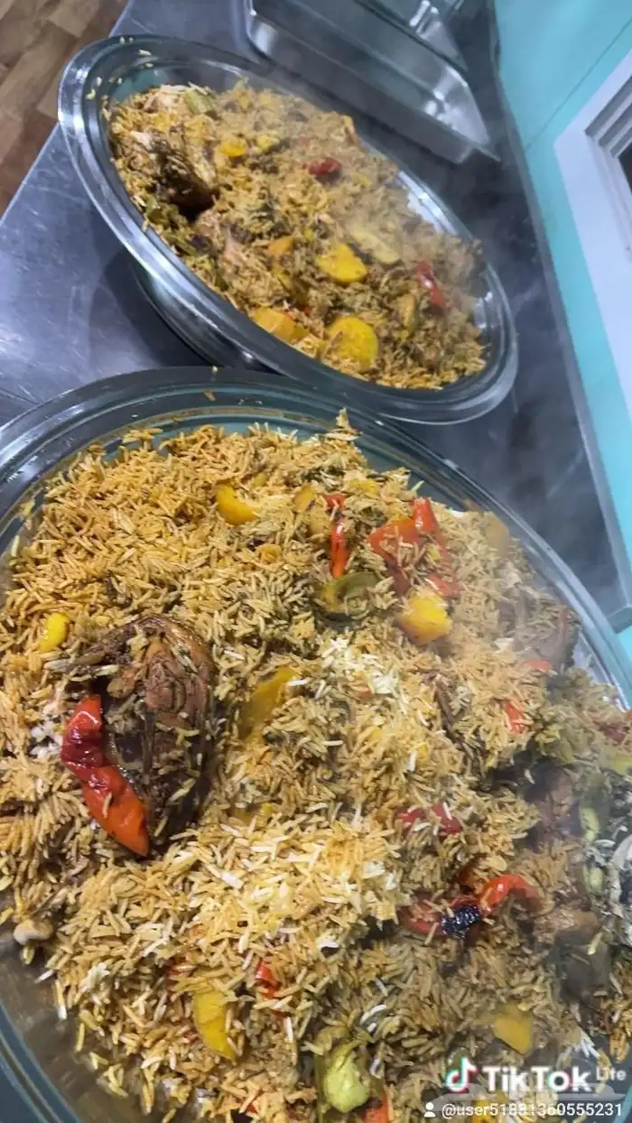 انا ابحث عن شغل اناطباخ اكلات شعبيه اكلات 1