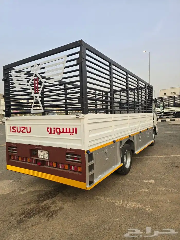 دينا سته متر للنقل والتوصيل الى جميع انحاء 0