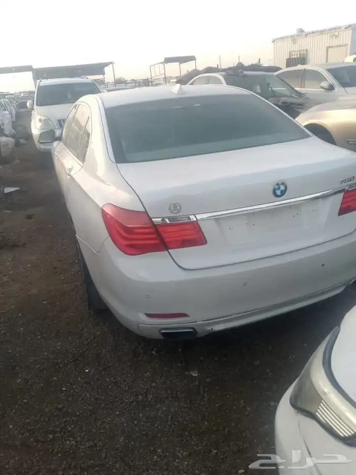 ي ام حجم 740. 2010 تشليح قطع غيار 2