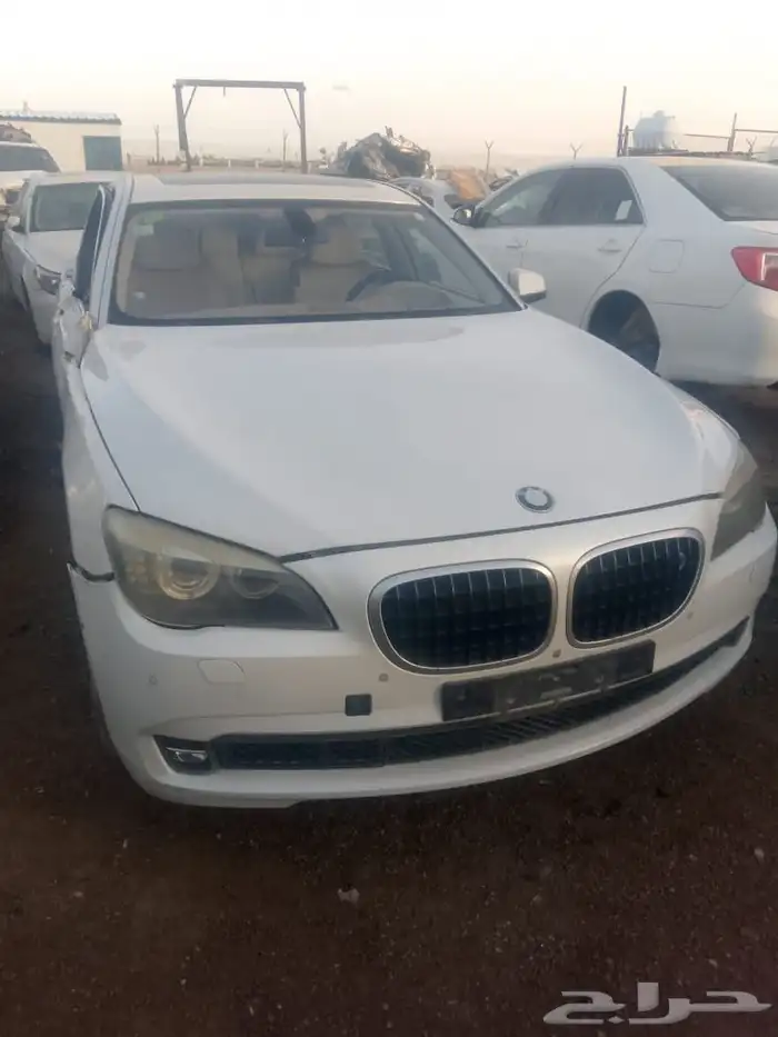 ي ام حجم 740. 2010 تشليح قطع غيار 1