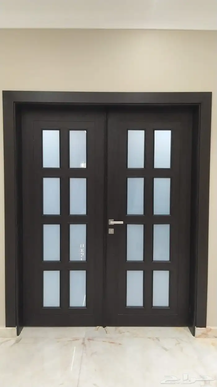 فني تركيب أبواب wpc موجود في الخرج الرياض 7