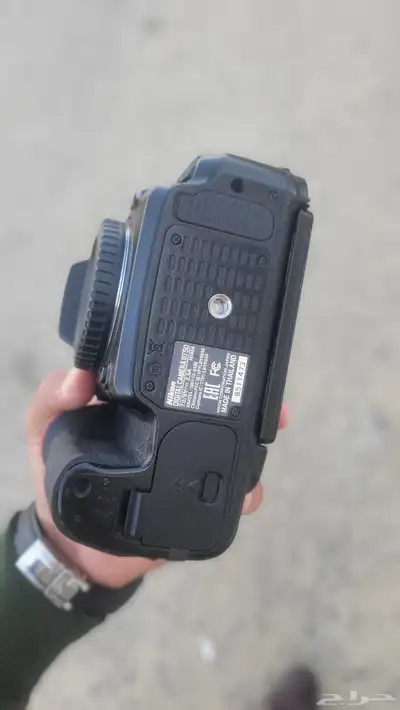 كاميرا نيكون d750 مع عدسه85بورتريه f1.8 4