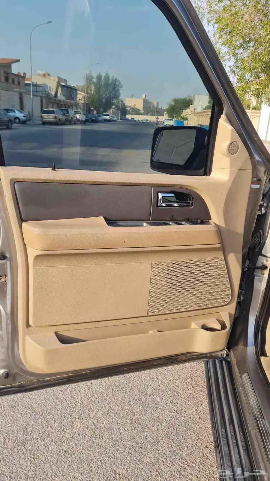 فورد اكسبدشن 2008 5