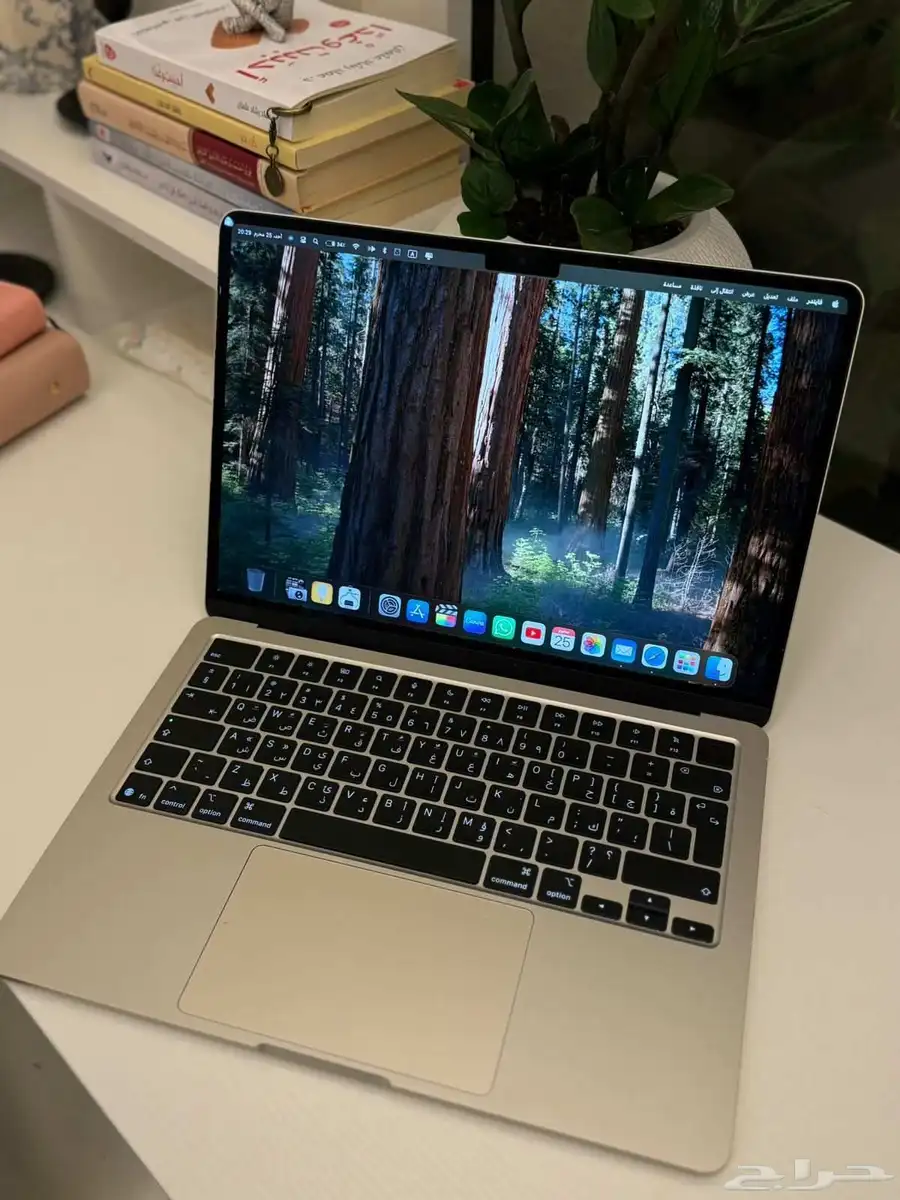 ماك بوك اير m4 0