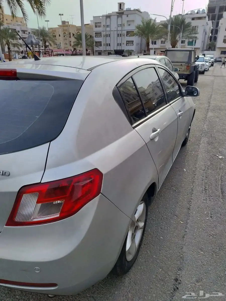 جيلي موديل 2012 1