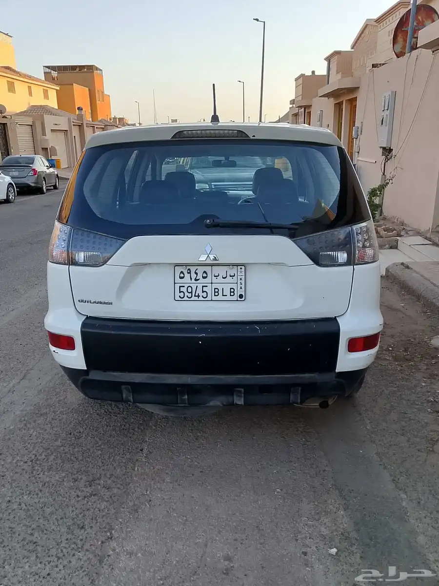 متسوبيشي أوت لاندر للبيع 0