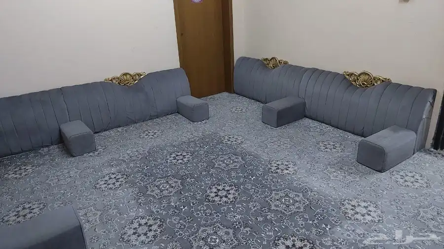 جلسه صاله كامله 5 قطع مع 5 تكاية مع موكيت مع ستارة 1