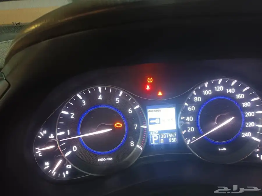 انفنتي qx56 موديل 2011 الممشى 381 رش بعض القطع بسبب تبهيت و 6