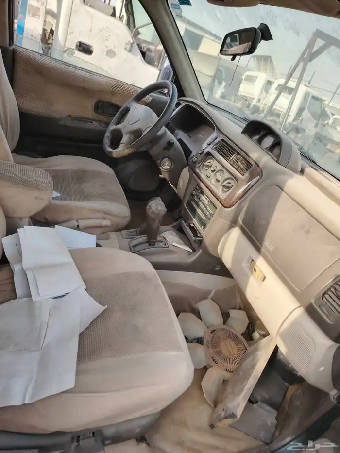 مستوبيشي ناتيفا موديل 2007 بيع قطع غيار 0