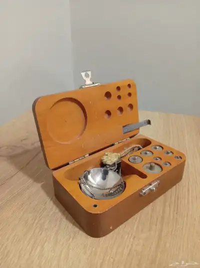 ميزان ذهب خشبي قديم (ميزان أمريكي) 3