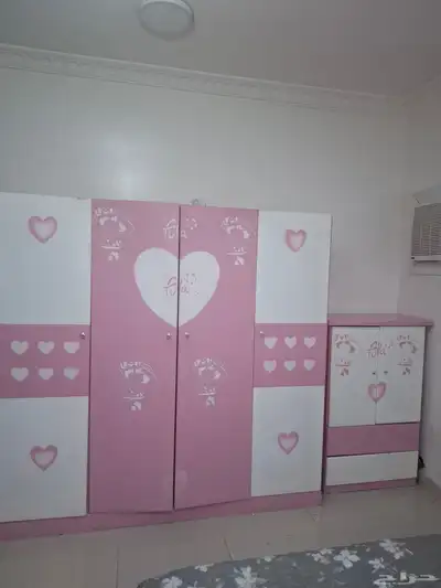 اثاث لبيع وشاشه 2