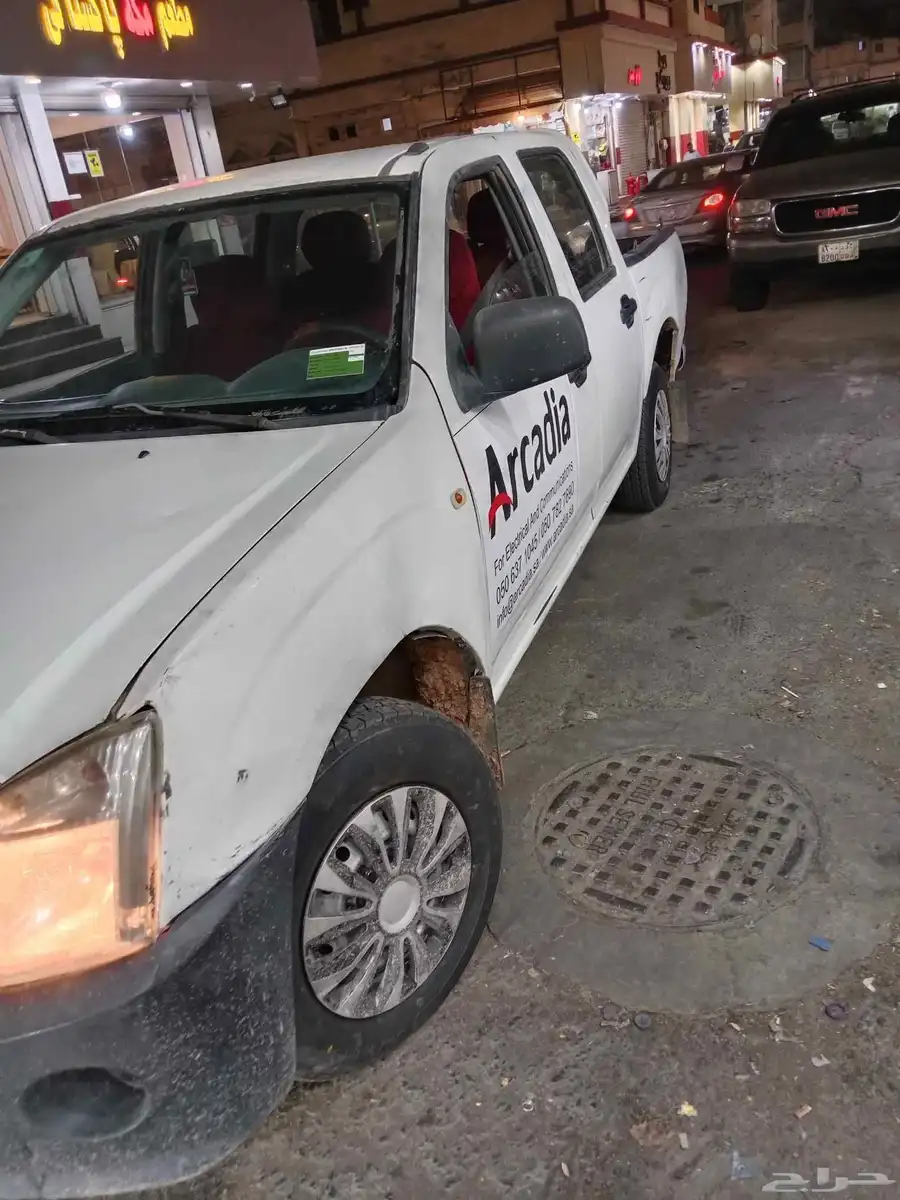 isuzu 2010 0