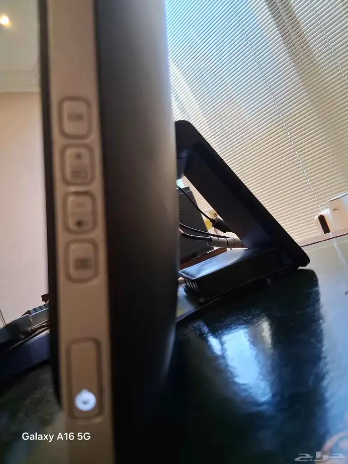 شاشه كمبيوتر LED لمس HP 23 inch Touch screen نظيفه جدااا 7