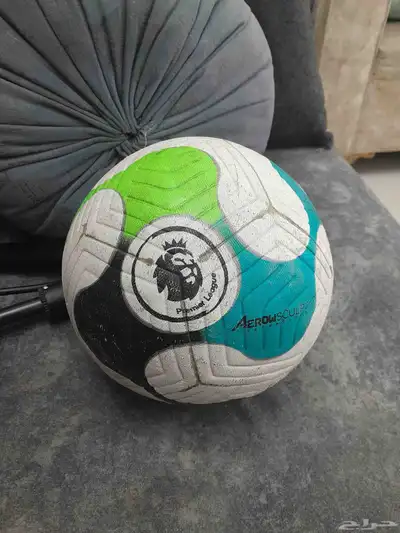 كورة الدوري الإنجليزي الاصليه 0