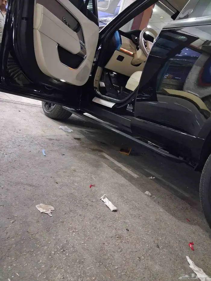 دعسات كهربائيه رنج روفر 2024 2025 9