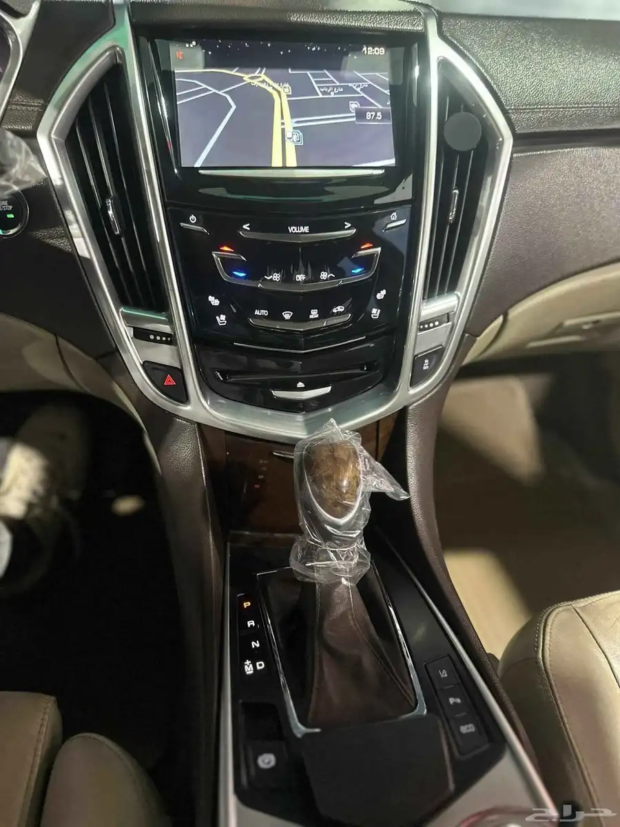كاديلاك 2013 SRX4 1