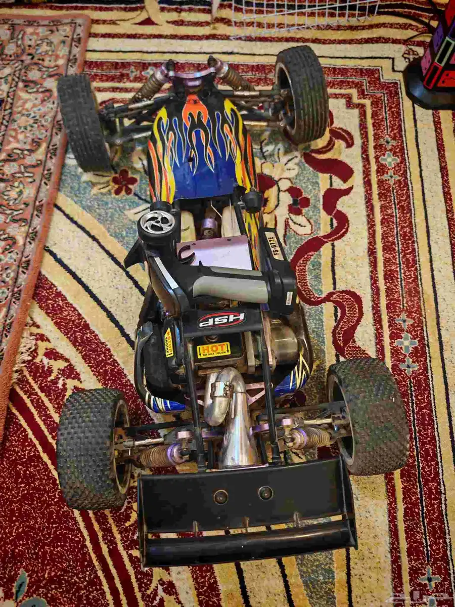 للبيع او لبدل ببقاء سياره على ريموت بنزين 2