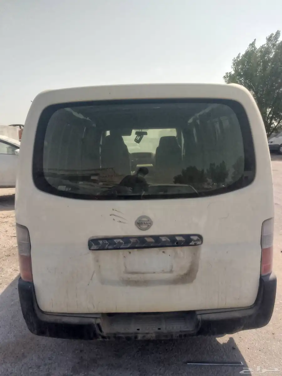 قطع غيار نيسان اورفان 2009 تشليح 2