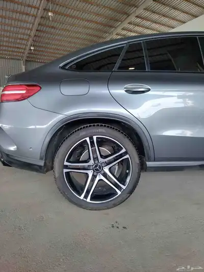 مرسيدس GLE43 مديل 2018 فل الفل بطاقه جمركيه 30