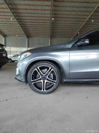 مرسيدس GLE43 مديل 2018 فل الفل بطاقه جمركيه 32