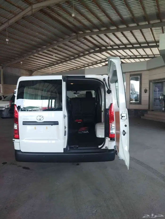 تويوتا باص هايس بضاعه 2025 ديز اتماتيك سقف منخفض عبداللطيف ج 9