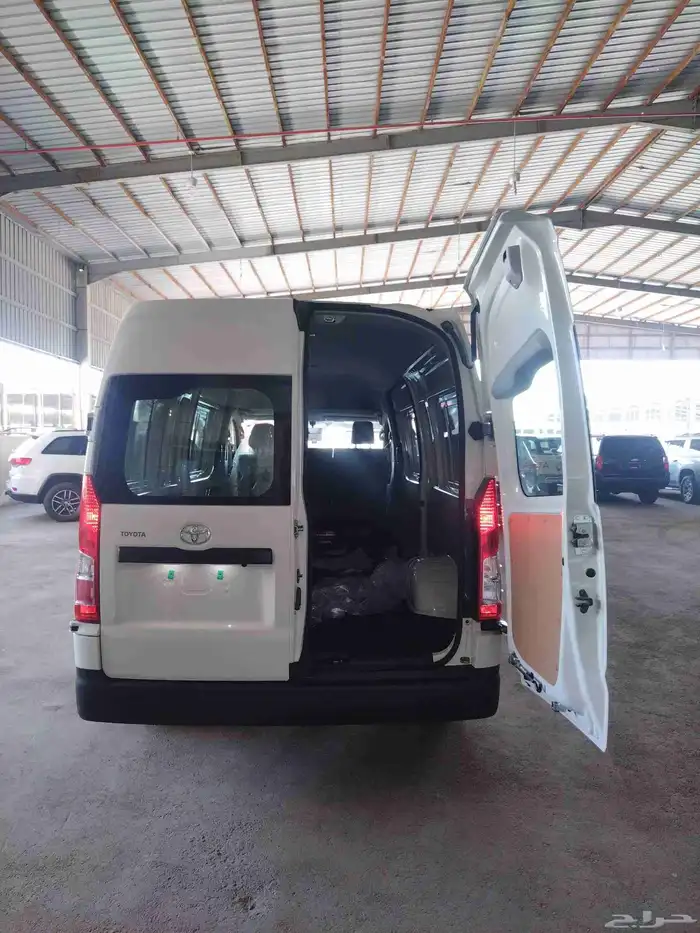 تويوتا باص هايس بضاعه ديزل قير اتماتيك سقف مرتفع 2025 عبدالل 6