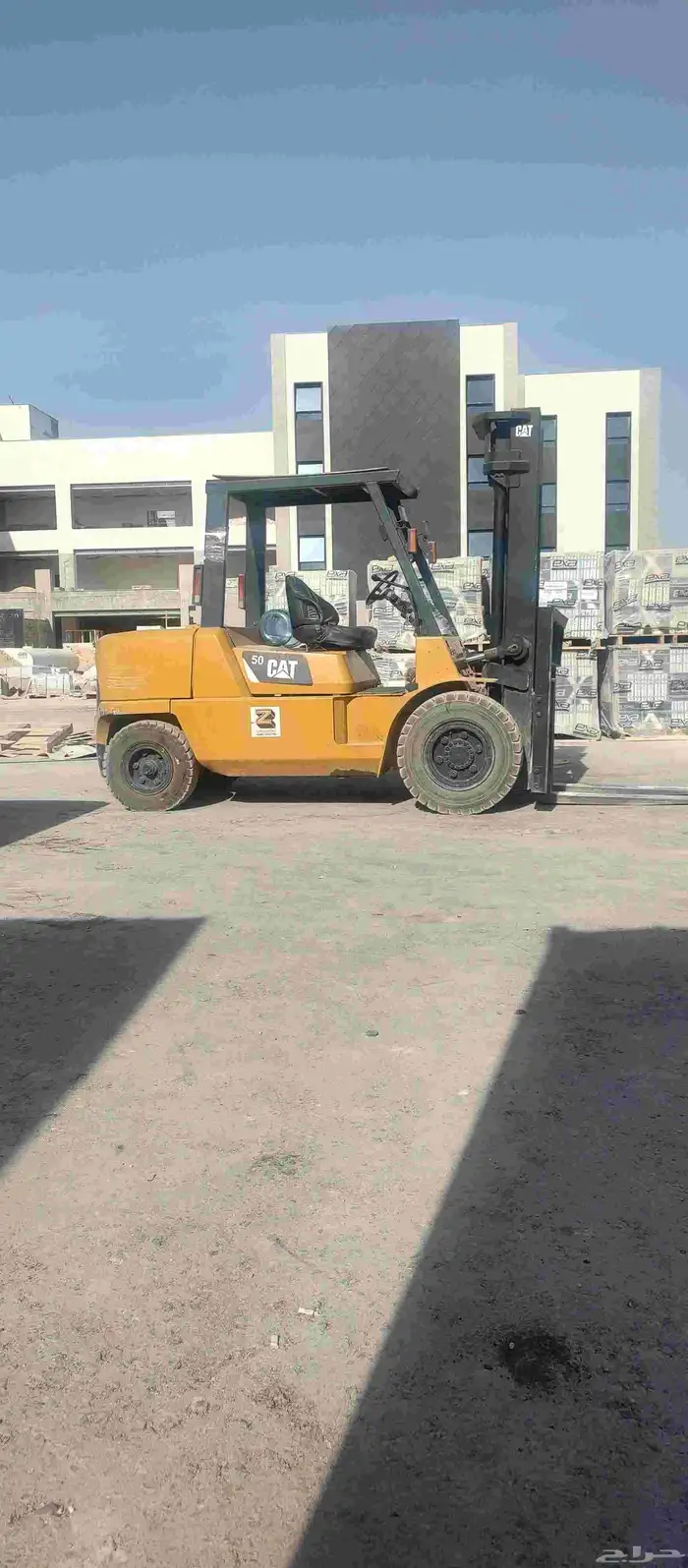 رافعه شوكيه 3طن للايجار رافعه شوكيه 5طن للايجار 2