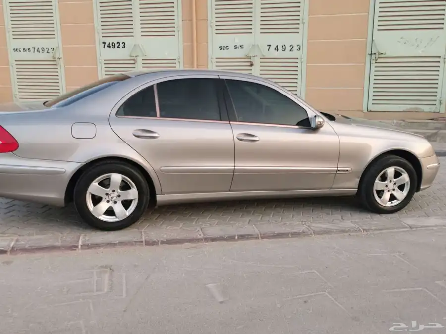 مرسيدس E240 موديل 2005 الجفالي 5