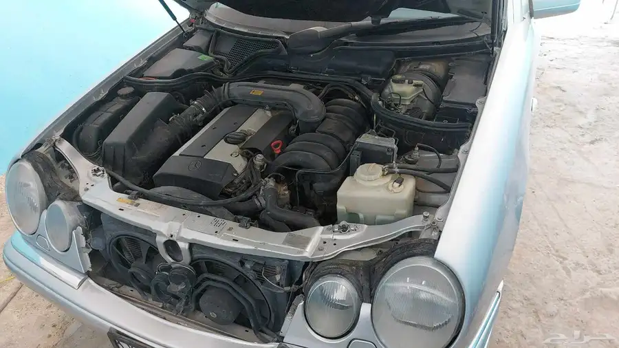 مرسيدس w210 عيون موديل 2001 1