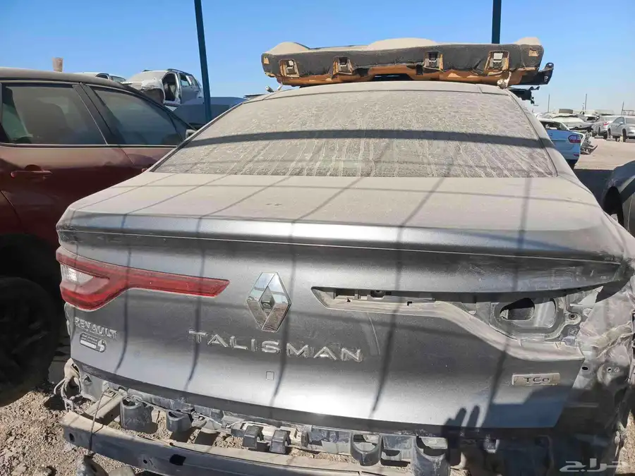 قطع غيار رينو تشليح مستعمل 4