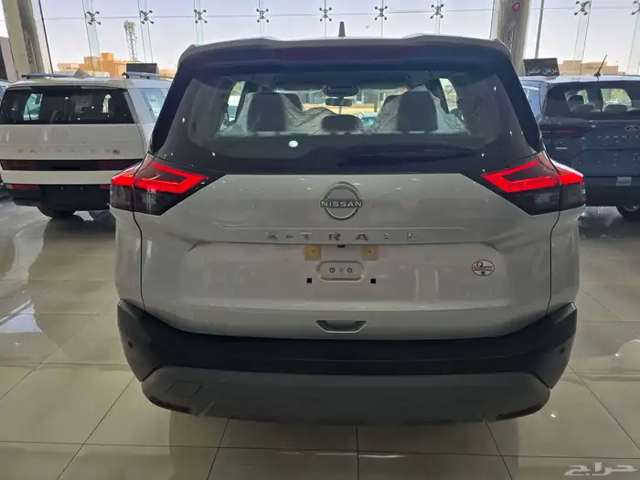 نيسان اكستريل 2.5 دبل 5 راكب 2025 11