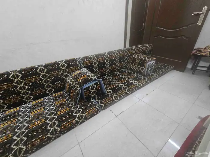 جلسه عربيه أرضيه جديد 5 أشخاص 4