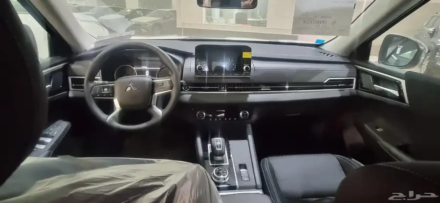 ميتسوبيشي اوتلاندر 2025نص فل 5