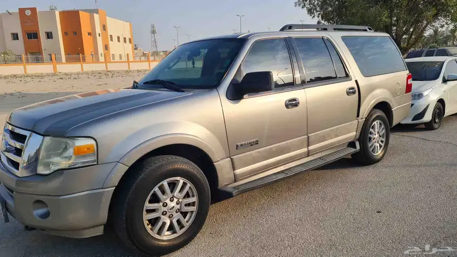 فورد اكسبدشن 2008 8