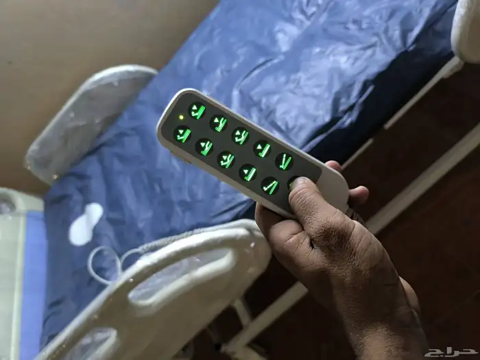 سرير طبي كهربائي فرشه معا مرتبه طبيه ومرتبه هويه 1
