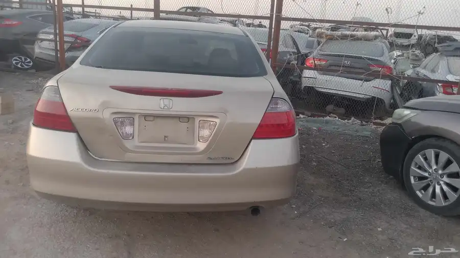 تشليح قطع غيار سيارات هوندا اكورد موديل 2007 0