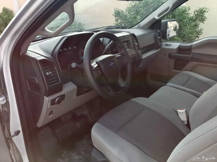 فورد ( 2018 ) f150 بدون دبل V6 بنزين نظيف بحالة ممتازة 13