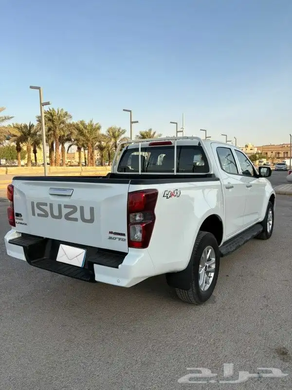 ايسوزو ديماكس تماتيك دبل 4x4م2023ممشى17الف فقط 0