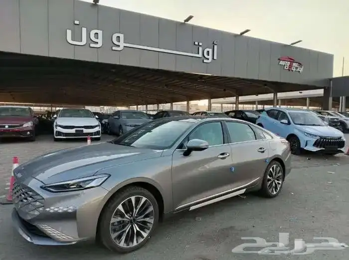 كيا كي 8 نص فل موديل 24 كاش وتقسيط 2