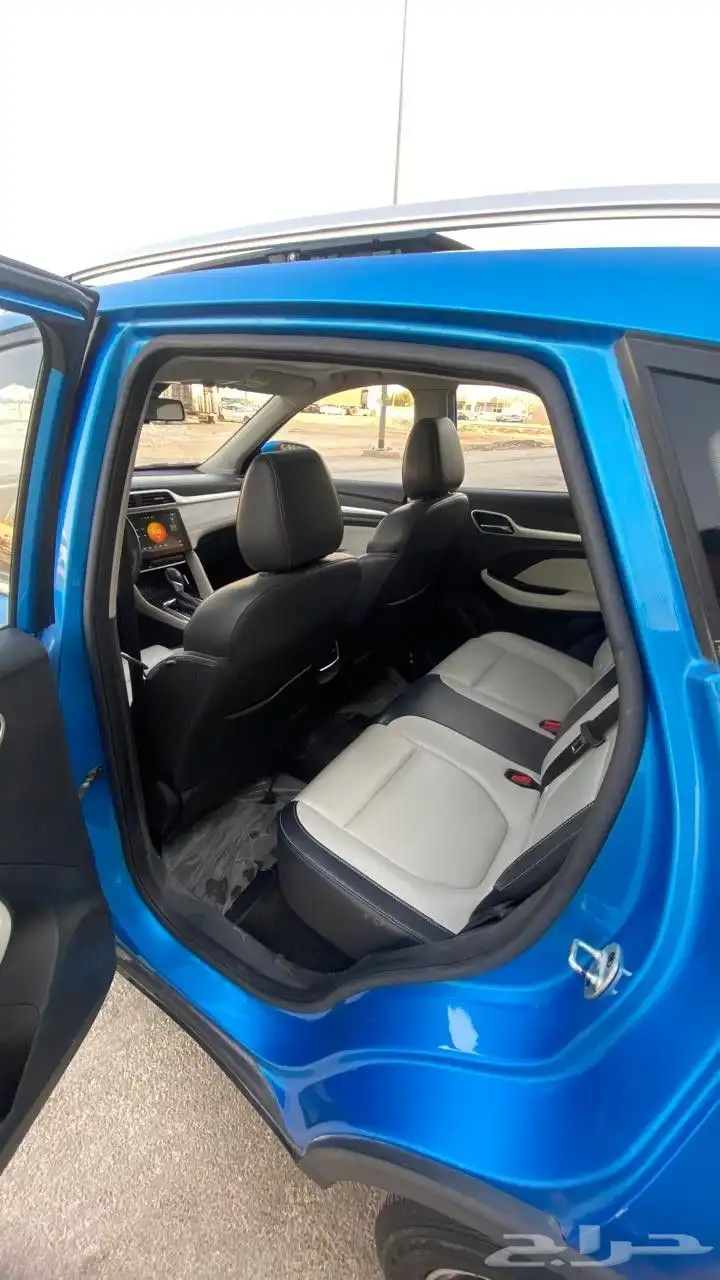 ام جي ZS 2022 8