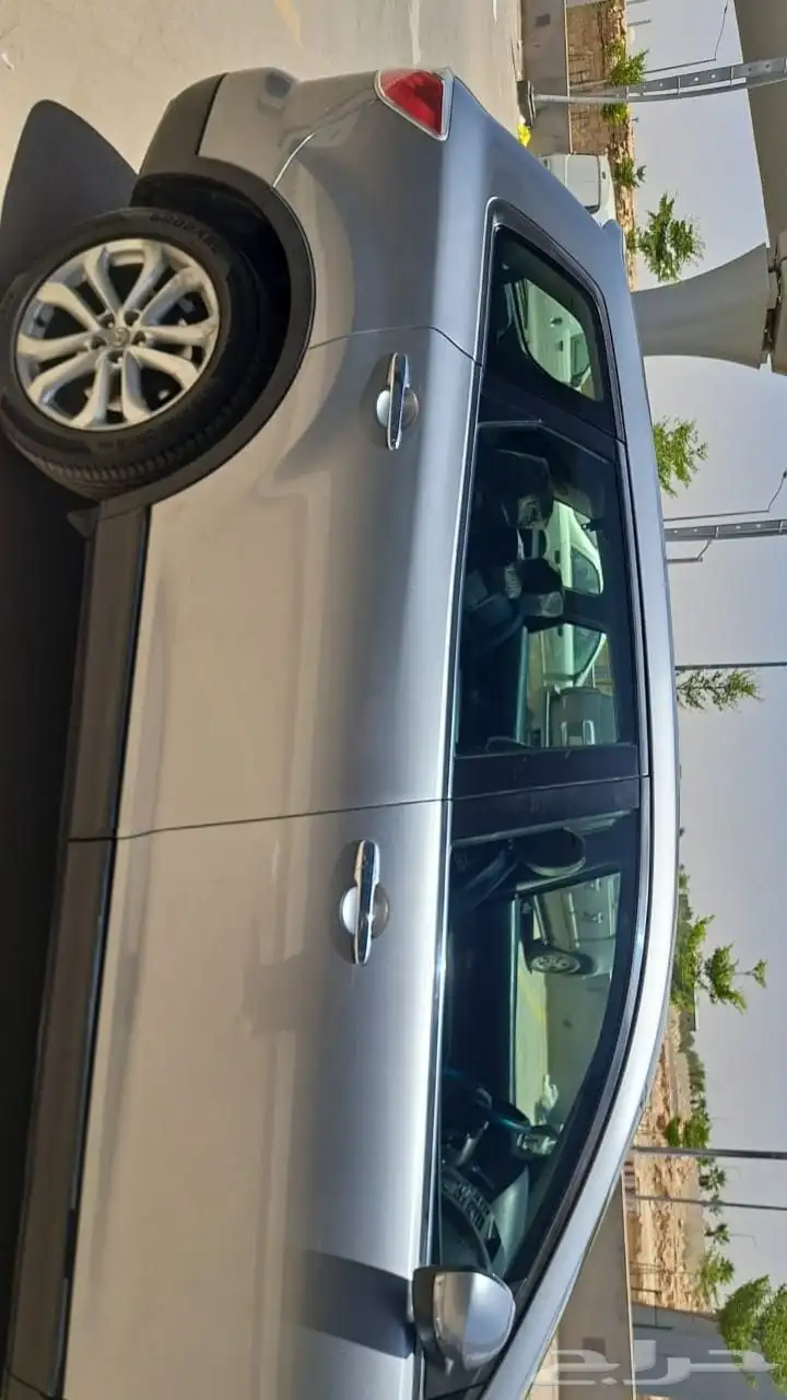 مازدا CX-9 موديل 2011 شبه جديد 5