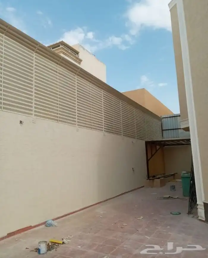 مظلات سيارات جلسات خارجيه سواتر حديد 3