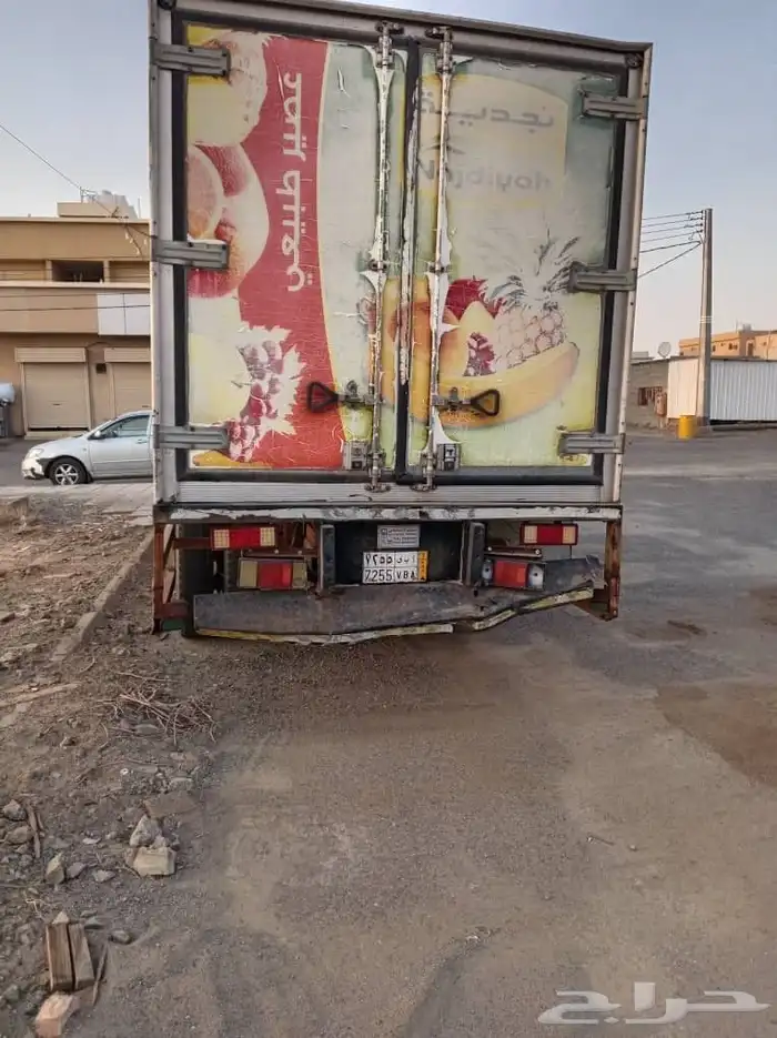 سياره دينا ايسوزو موديل 1998 4
