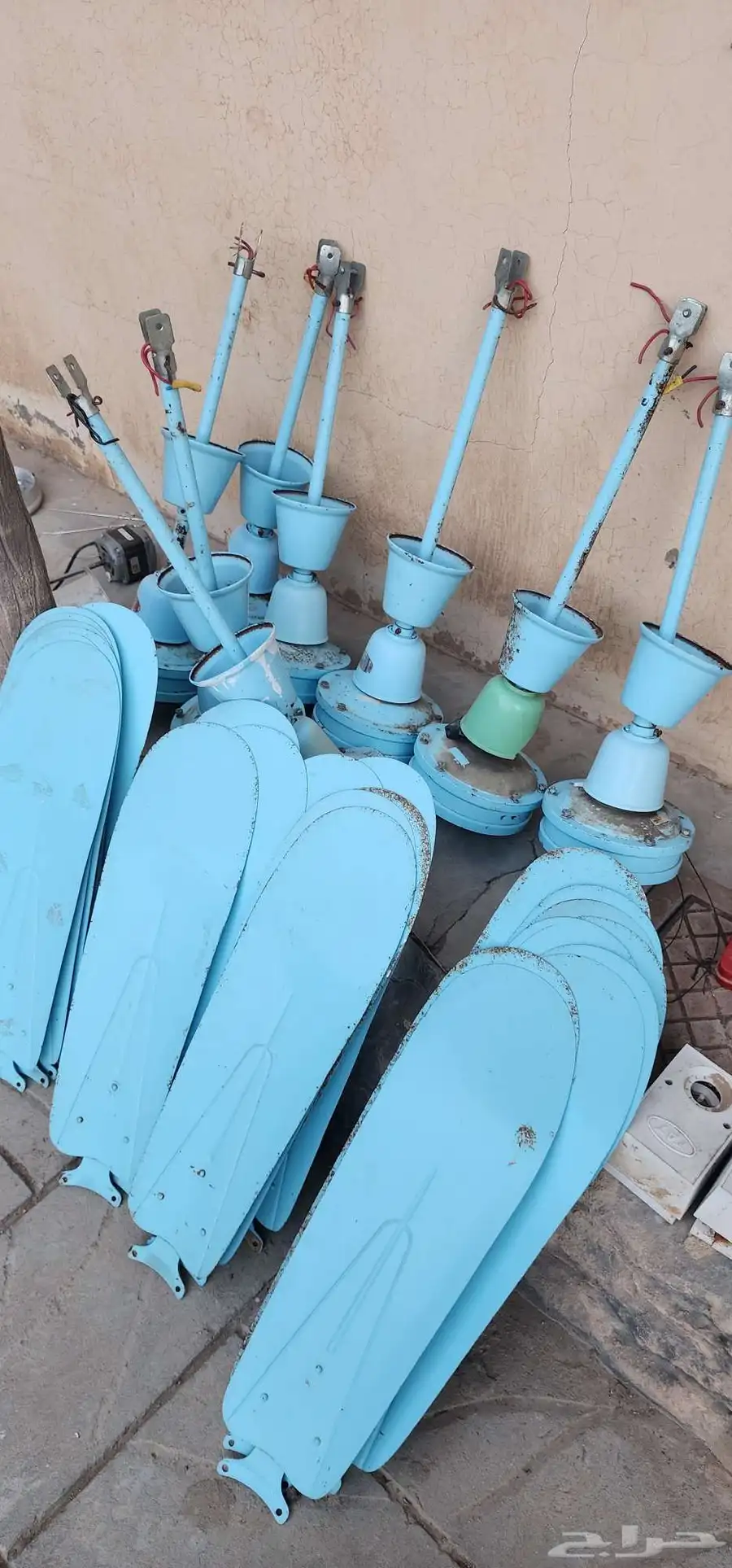 مراوح سقف تراثية قديمة   لهواة النوادر والديكور 2